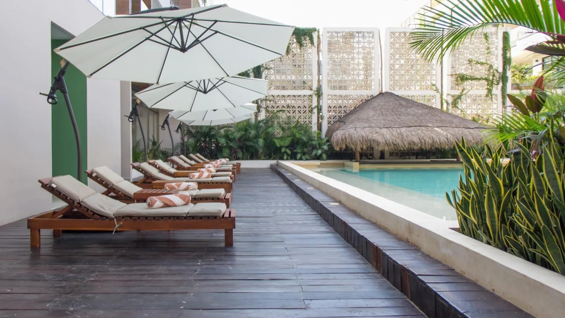 Holiday Inn Tulum By Ihg 4*,