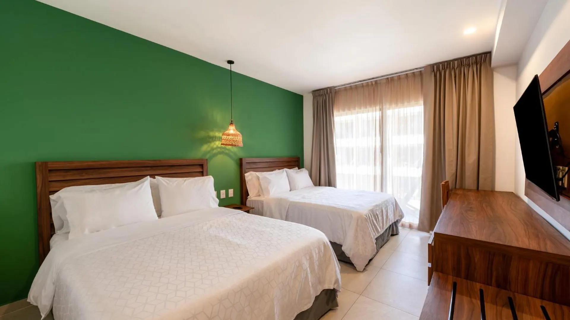 Holiday Inn Tulum By Ihg Hotel
